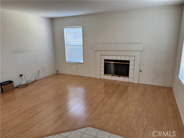 Detail Gallery Image 6 of 26 For 3133 Viana, Palmdale,  CA 93550 - 4 Beds | 3 Baths