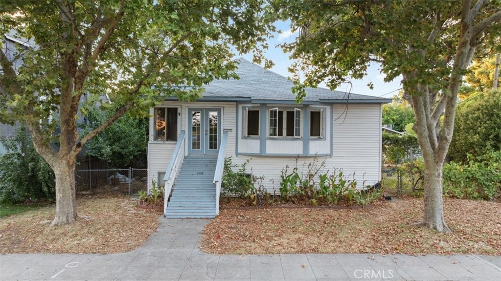 2124 Wilcox Avenue