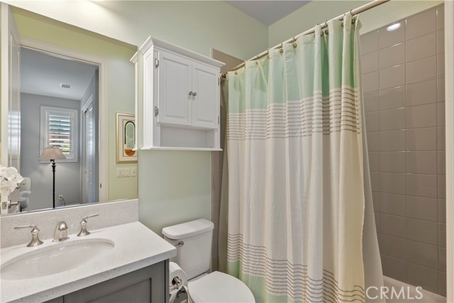 46 Dogwood, Lake Forest CA: https://media.crmls.org/medias/421c5225-ada7-48b6-a1af-a4a9da7fc10e.jpg