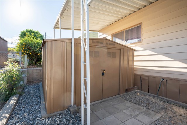 Detail Gallery Image 24 of 29 For 1348 Orangewood, Corona,  CA 92882 - 3 Beds | 2 Baths