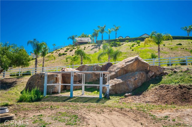 Detail Gallery Image 19 of 75 For 37550 Avenida La Cresta, Murrieta,  CA 92562 - 4 Beds | 2/1 Baths