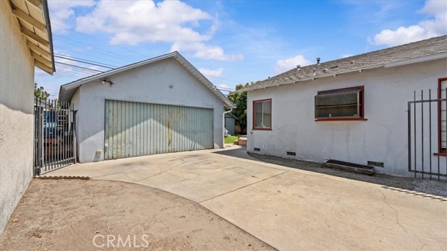 Detail Gallery Image 33 of 40 For 551 E I St, Ontario,  CA 91764 - 3 Beds | 2 Baths