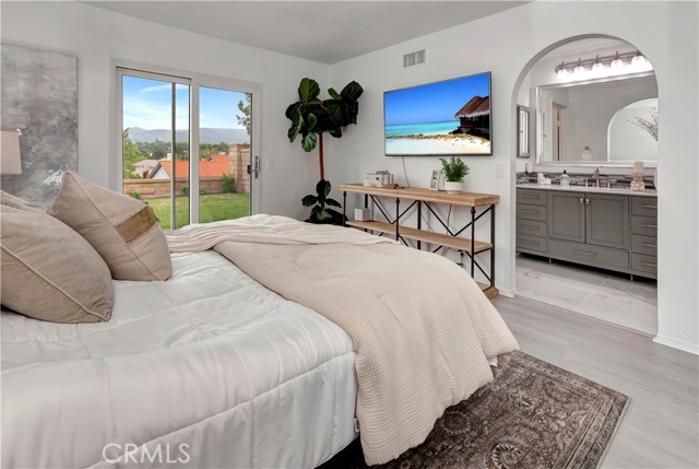 27781 Higuera, Mission Viejo CA: https://media.crmls.org/medias/421da71a-3ab0-4be4-b9df-426540efab91.jpg