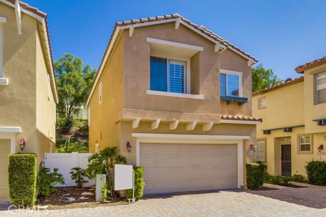 Detail Gallery Image 3 of 43 For 108 Las Flores, Aliso Viejo,  CA 92656 - 3 Beds | 2/1 Baths