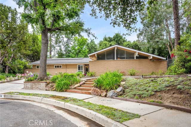 Detail Gallery Image 37 of 37 For 23232 Liahona Pl, Woodland Hills,  CA 91364 - 5 Beds | 3/1 Baths