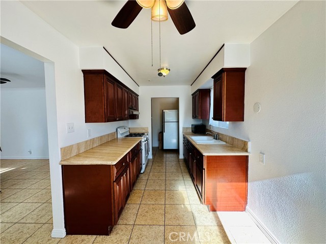 1622 E Grand Avenue, Escondido, CA, 92027 1622 E Grand Avenue, Escondido, CA, 92027