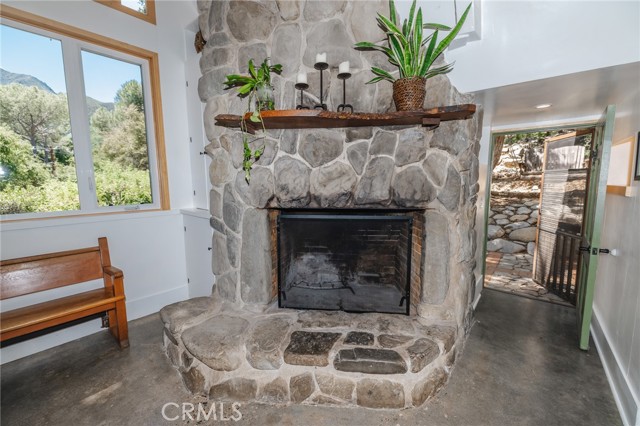 Detail Gallery Image 10 of 63 For 3309 Matilija Canyon Rd, Ojai,  CA 93023 - 3 Beds | 2 Baths