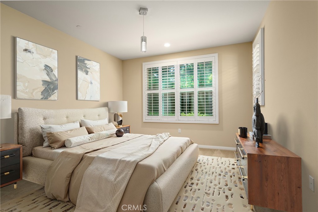 4220b4e7 1a0a 4e01 B73f F1d94dc5cb95