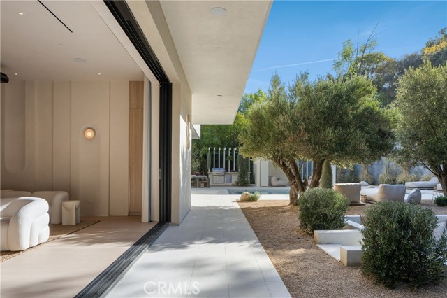 17177 Adlon Road, Encino CA: https://media.crmls.org/medias/42212bfa-2013-4a44-917c-79d73aecfddc.jpg