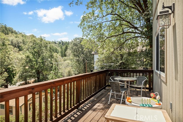 Detail Gallery Image 22 of 38 For 1509 Krause Ln, Lake Arrowhead,  CA 92352 - 3 Beds | 2/1 Baths