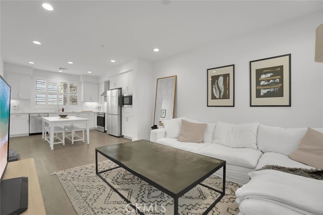 Detail Gallery Image 11 of 22 For 318 Bridgewater #7,  Gardena,  CA 90247 - 3 Beds | 2/1 Baths