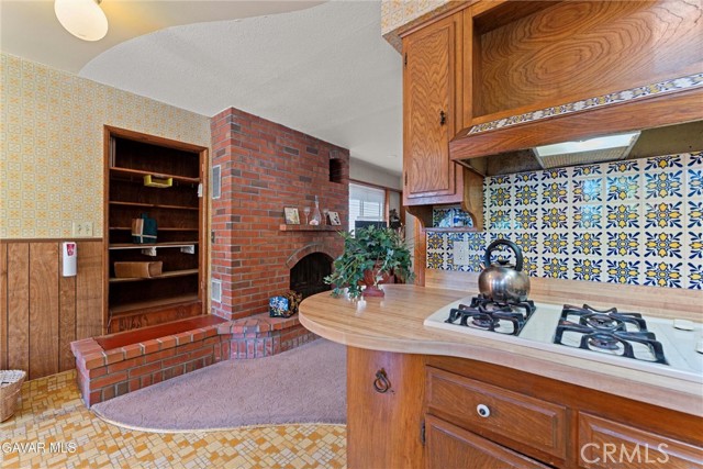 Detail Gallery Image 8 of 23 For 1333 E Avenue R4, Palmdale,  CA 93550 - 4 Beds | 2 Baths