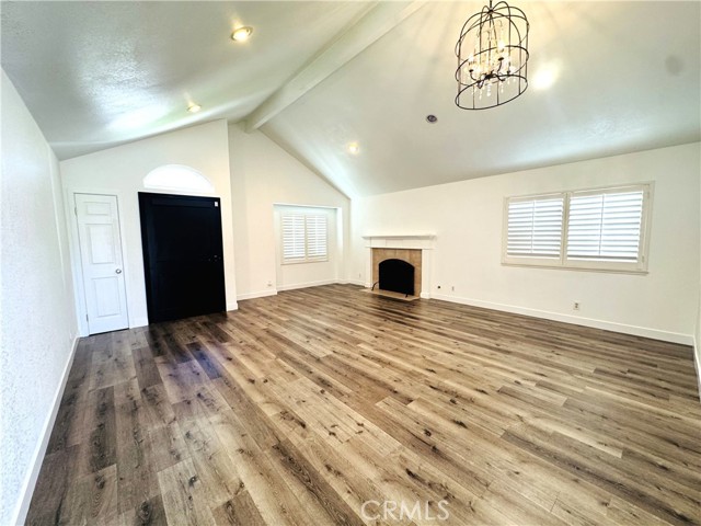 4393 Via Majorca, Cypress CA: https://media.crmls.org/medias/422563ca-e043-42be-8369-9687ed603843.jpg