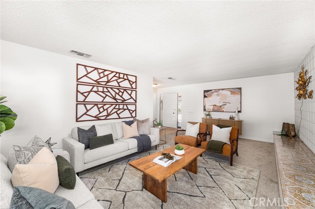 1517 Pamela Crest, Redlands CA: https://media.crmls.org/medias/4226e87c-4d38-4f92-b51b-d17f3e28959e.jpg