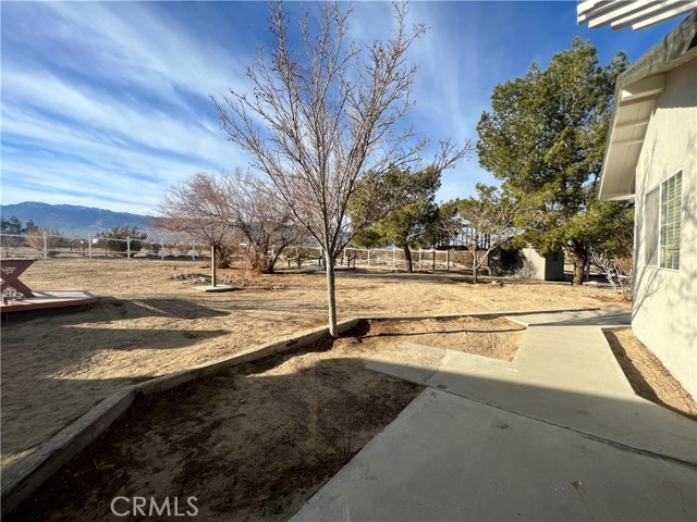 Detail Gallery Image 32 of 74 For 33895 Sunset Rd, Lucerne Valley,  CA 92356 - 5 Beds | 3/1 Baths