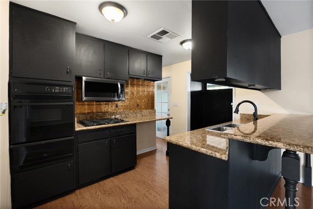 5939 Etiwanda Ave, Rancho Cucamonga CA: https://media.crmls.org/medias/4227dedd-ca66-4dd6-990c-9ed768f7501a.jpg