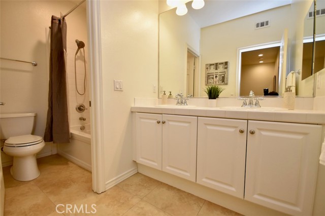 2nd Bath with Dual Vanity