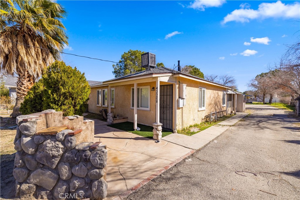 43208 18th Street W