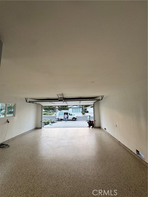 2316 La Linda Place, Newport Beach CA: https://media.crmls.org/medias/4228c80f-5191-4234-8771-cfa286f45098.jpg