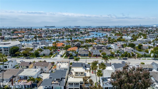 5381 Appian Way, Long Beach, California 90803, 3 Bedrooms Bedrooms, ,2 BathroomsBathrooms,Single Family Residence,For Sale,Appian,SW24098159