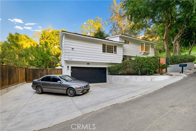 Detail Gallery Image 65 of 73 For 4590 Ensenada Dr, Woodland Hills,  CA 91364 - 3 Beds | 2/1 Baths