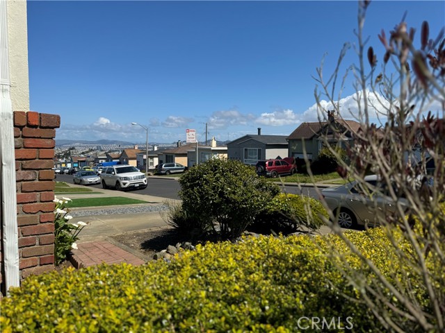 Detail Gallery Image 31 of 32 For 76 Oceanside Dr, Daly City,  CA 94015 - 3 Beds | 2 Baths