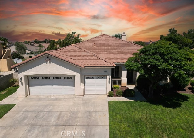 Detail Gallery Image 2 of 34 For 41704 Firenze St, Lancaster,  CA 93536 - 4 Beds | 2 Baths