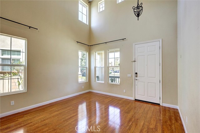 34229 Toyon Court, Lake Elsinore CA: https://media.crmls.org/medias/4229cc6a-155b-4103-b3fc-3c72ec290ec7.jpg