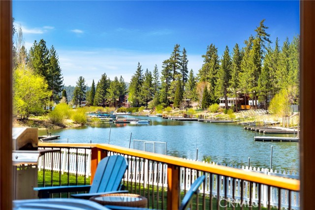 Detail Gallery Image 41 of 61 For 40034 Lakeview Dr, Big Bear Lake,  CA 92315 - 4 Beds | 3/1 Baths