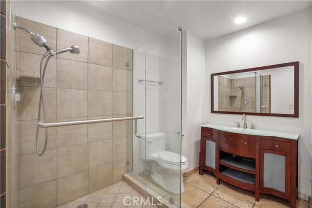 11970 Montana Avenue, Brentwood CA: https://media.crmls.org/medias/4229f953-435f-4494-894d-4e844da23532.jpg