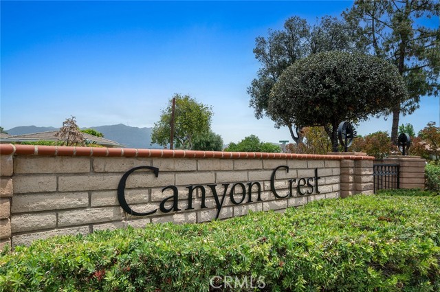 Image 5 of 47 For 1500 Country Club Drive