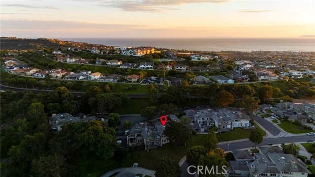 Detail Gallery Image 41 of 56 For 16 Lucerne, Newport Beach,  CA 92660 - 4 Beds | 3/1 Baths