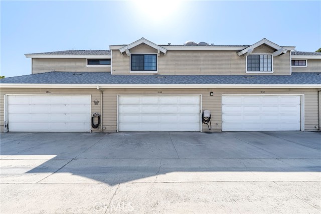 1844 W Falmouth Avenue, Anaheim CA: https://media.crmls.org/medias/422c555e-ae6a-461b-8c35-fab84dd3bf27.jpg