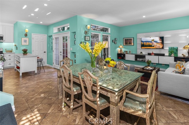 Detail Gallery Image 35 of 57 For 5101 Chateau, Irvine,  CA 92604 - 4 Beds | 3/1 Baths