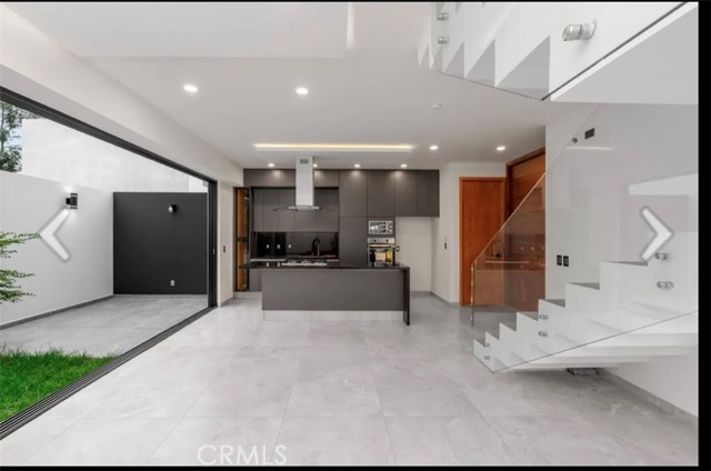 Detail Gallery Image 6 of 17 For 37 Calle Circuito Bruma, –,  – 45200 - 3 Beds | 2 Baths