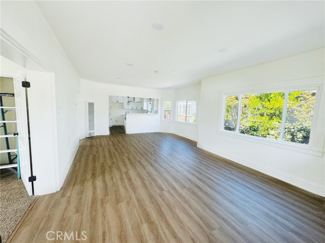 Detail Gallery Image 9 of 19 For 873 N Towne Ave, Pomona,  CA 91767 - 3 Beds | 2 Baths