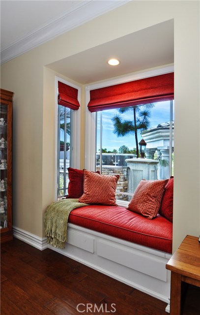 Living Room Bay window