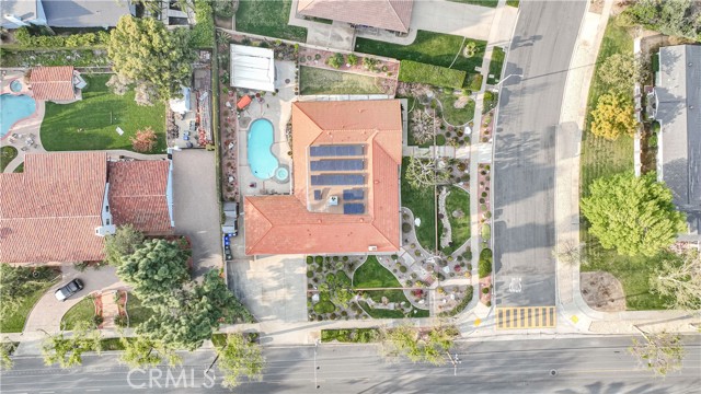 Detail Gallery Image 4 of 67 For 2205 N Palm Way, Upland,  CA 91784 - 4 Beds | 2/1 Baths