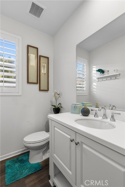 Detail Gallery Image 21 of 73 For 27601 Skylark Ln, Saugus,  CA 91350 - 6 Beds | 5/1 Baths