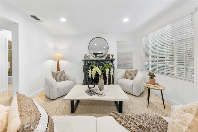 Detail Gallery Image 6 of 51 For 731 S Michillinda Ave, Pasadena,  CA 91107 - 5 Beds | 4 Baths