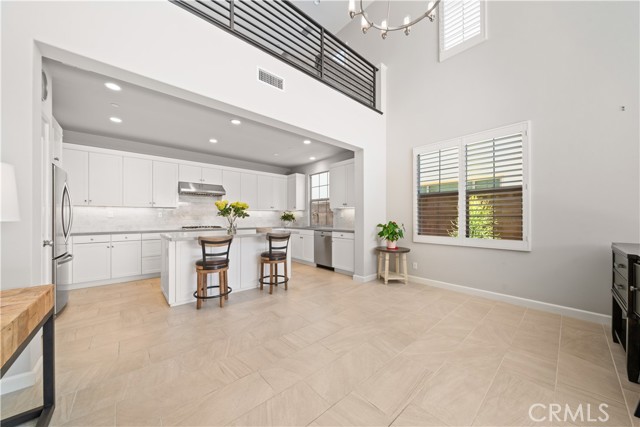 Detail Gallery Image 11 of 46 For 132 Copeland, Irvine,  CA 92618 - 4 Beds | 3/1 Baths