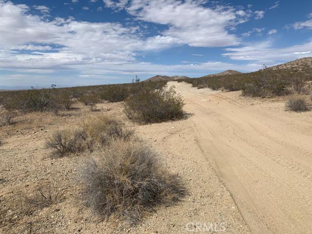0 Tanner Road, Adelanto CA: https://media.crmls.org/medias/42320c52-8c40-46b9-8b3d-8708610fbdff.jpg
