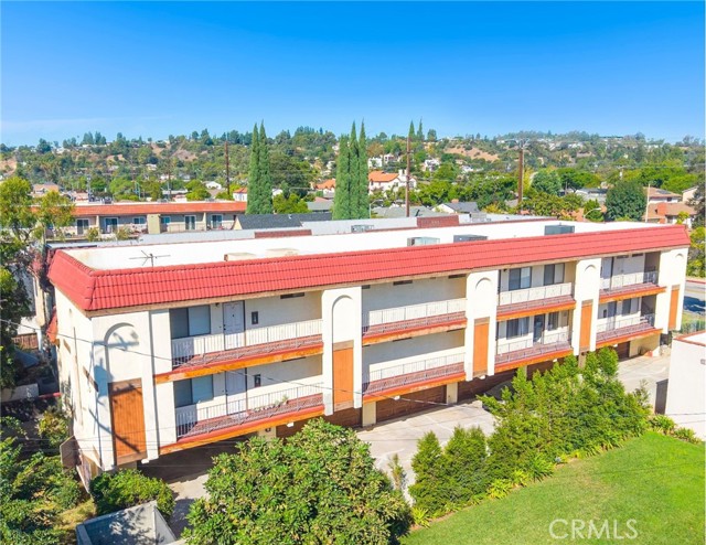 2608 West Alhambra Road photo 9