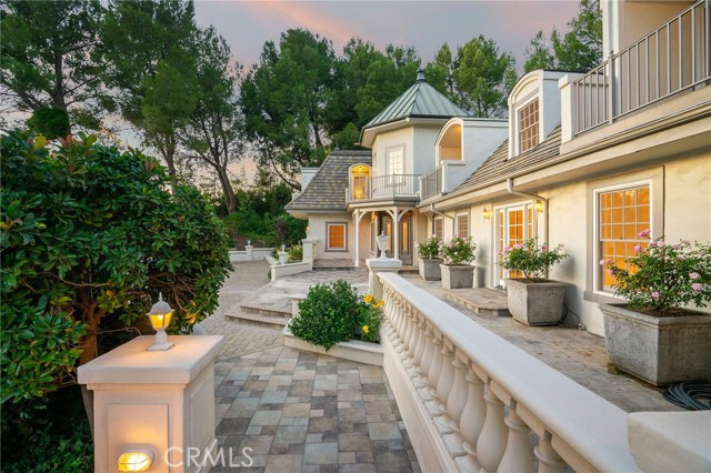 Detail Gallery Image 3 of 51 For 26800 Iron Canyon Rd, Canyon Country,  CA 91387 - 7 Beds | 9 Baths