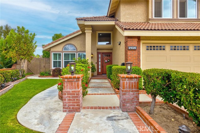 21020 Bryan Circle, Walnut CA: https://media.crmls.org/medias/423341dd-83d1-4ce6-b021-f569bd6da79e.jpg
