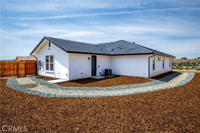 Detail Gallery Image 53 of 64 For 13165 N Bluffs Ct, San Miguel,  CA 93451 - 4 Beds | 2/1 Baths