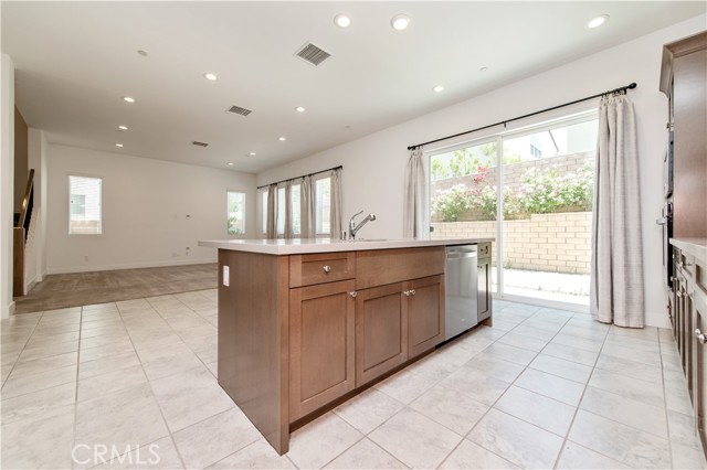 19256 Merryweather Drive, Canyon Country CA: https://media.crmls.org/medias/42343da7-ebda-4f43-9591-23b0c3dc24bb.jpg