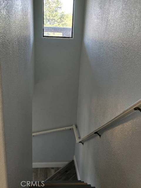 Detail Gallery Image 10 of 21 For 3620 Pine Terrace Dr, Kelseyville,  CA 95451 - 3 Beds | 2/1 Baths
