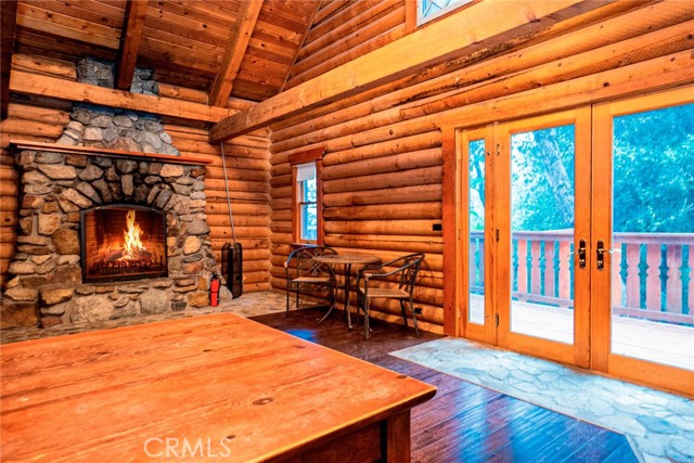 Detail Gallery Image 11 of 32 For 16 Barrett, Mt Baldy,  CA 91759 - 2 Beds | 1 Baths