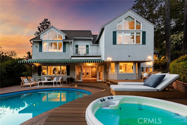 11818 Laurel Hills Road, Studio City CA: https://media.crmls.org/medias/4235b493-ba37-419c-bdfd-4629b9b7a6c2.jpg